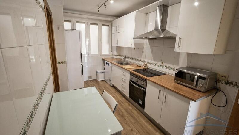 4 bedroom Apartment for Long Term Rent