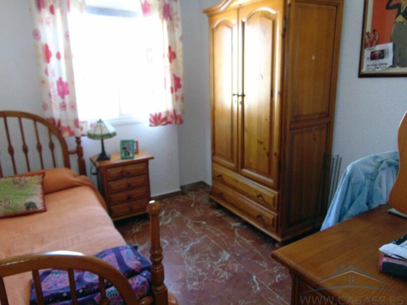 3 slaapkamer Appartement voor lange termijn huur