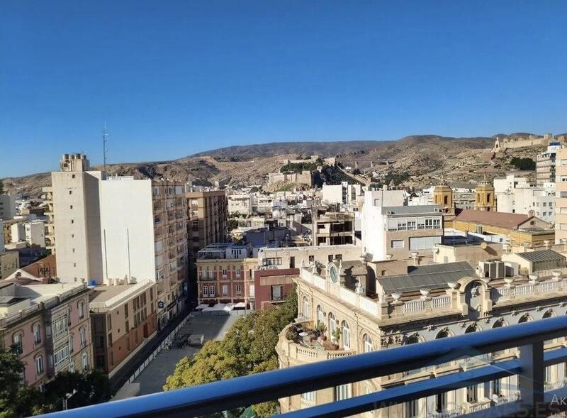 3 bedroom Apartment for Long Term Rent