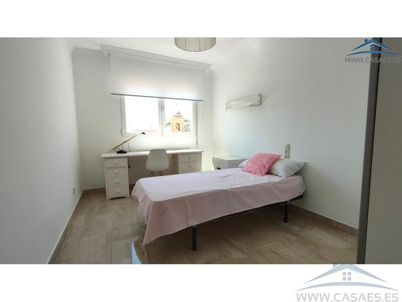 4 bedroom Apartment for Long Term Rent