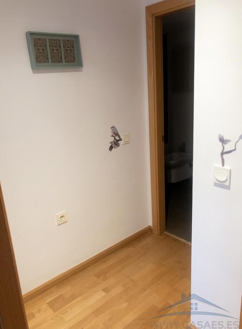 2 bedroom Apartment for Long Term Rent