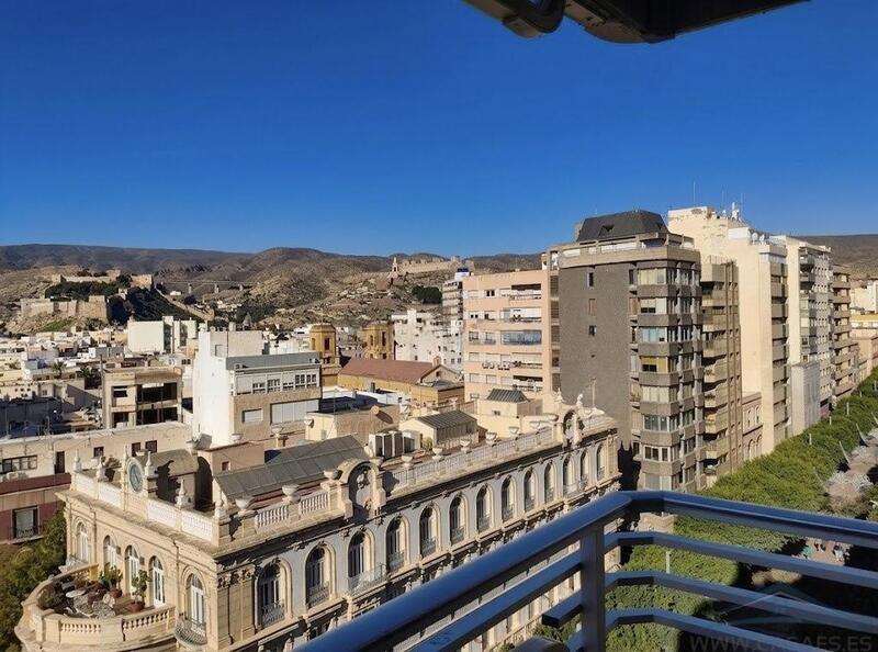 3 bedroom Apartment for Long Term Rent