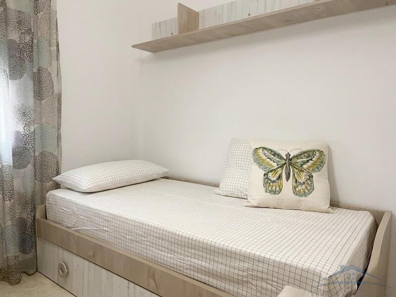 3 bedroom Apartment for Long Term Rent