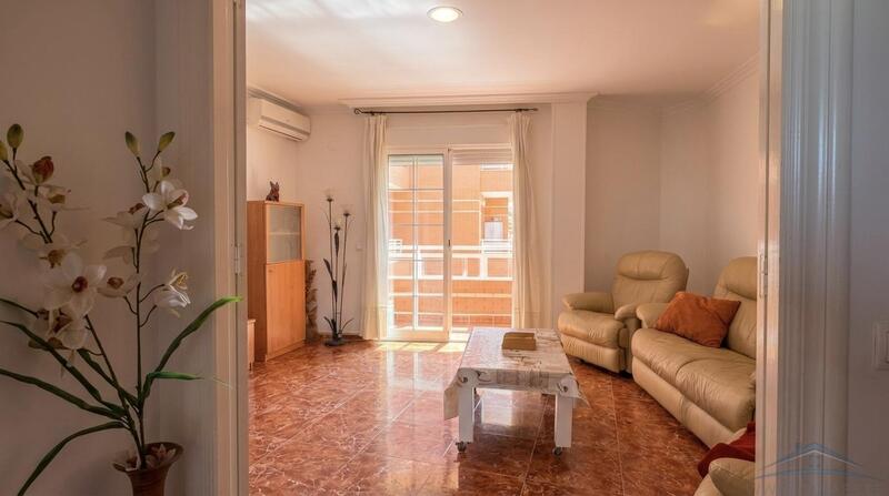 Appartement à louer à long terme dans El Ejido, Almería