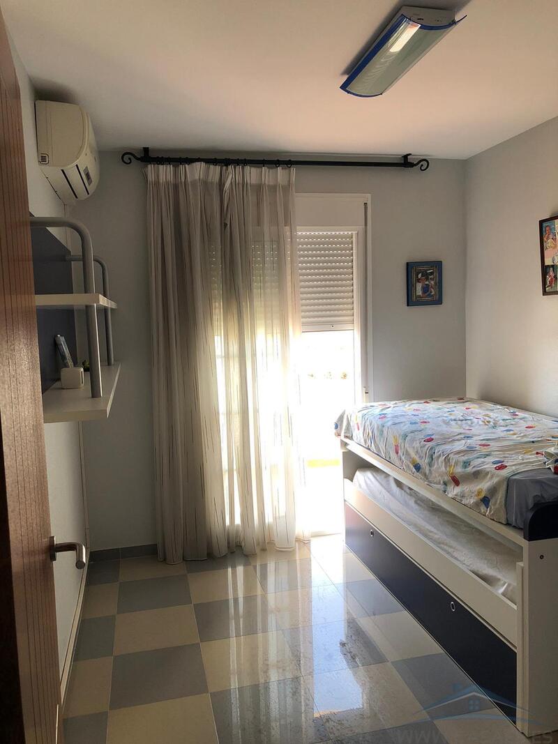 2 chambre Appartement à louer à long terme