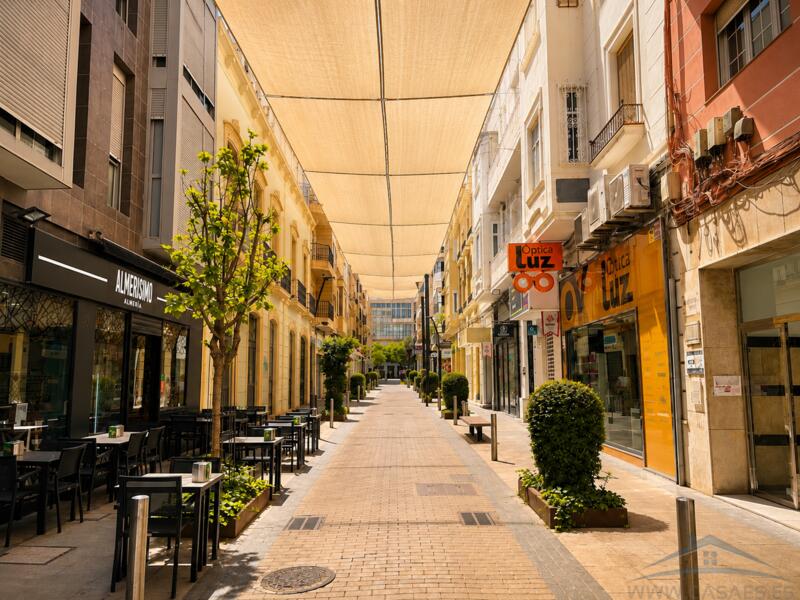 Apartment for Long Term Rent in Almería, Almería