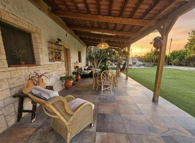 6 bedroom Country House for sale 6 bedroom Country House for sale