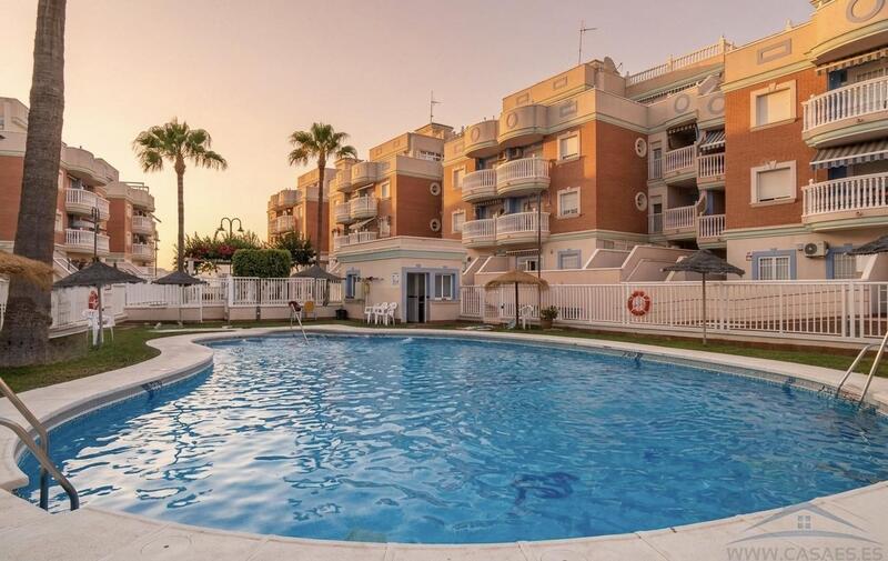 квартира в долгосрочную аренду в Roquetas de Mar, Almería
