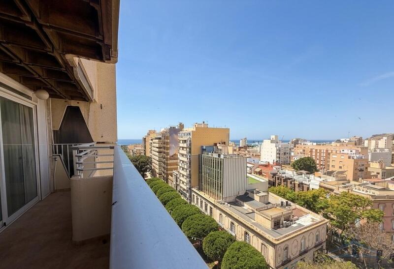 Leilighet for langtidsleie i Almería, Almería