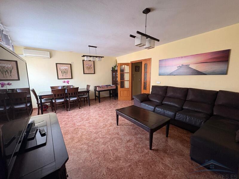 4 bedroom Townhouse for sale 4 bedroom Townhouse for sale