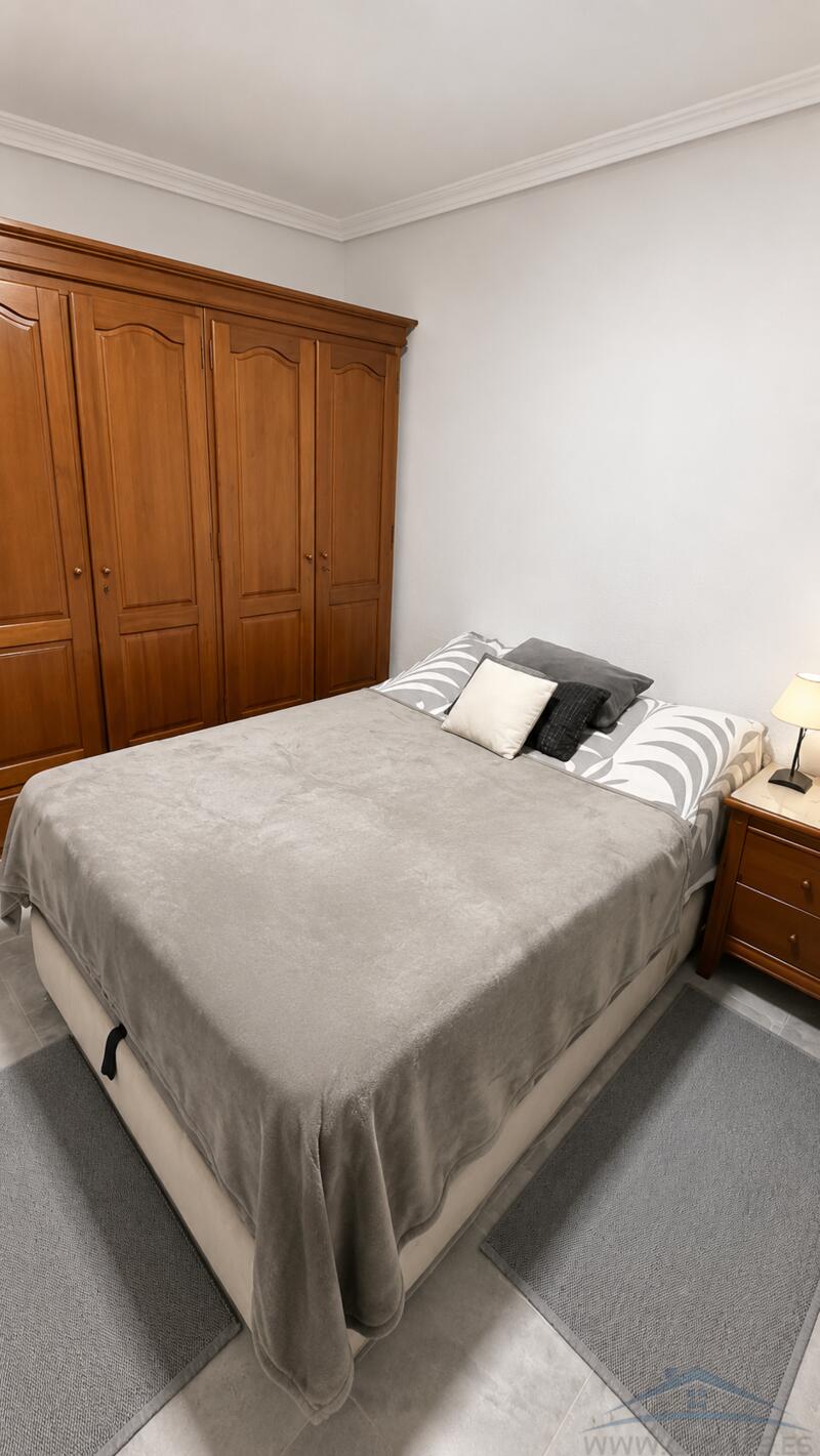 3 slaapkamer Appartement Te koop 3 slaapkamer Appartement Te koop