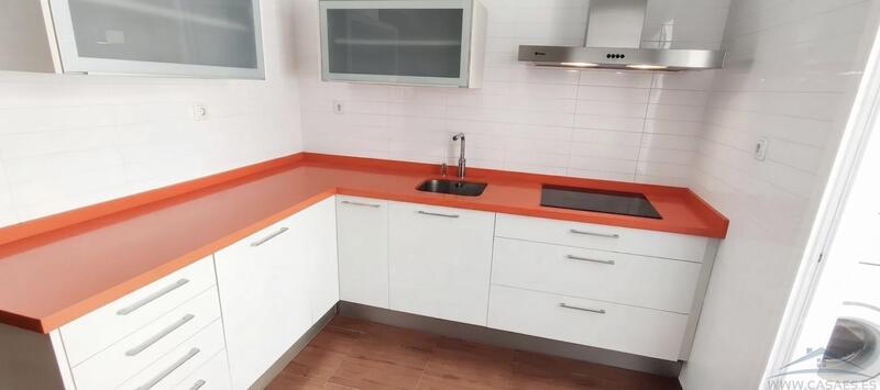 4 bedroom Apartment for Long Term Rent