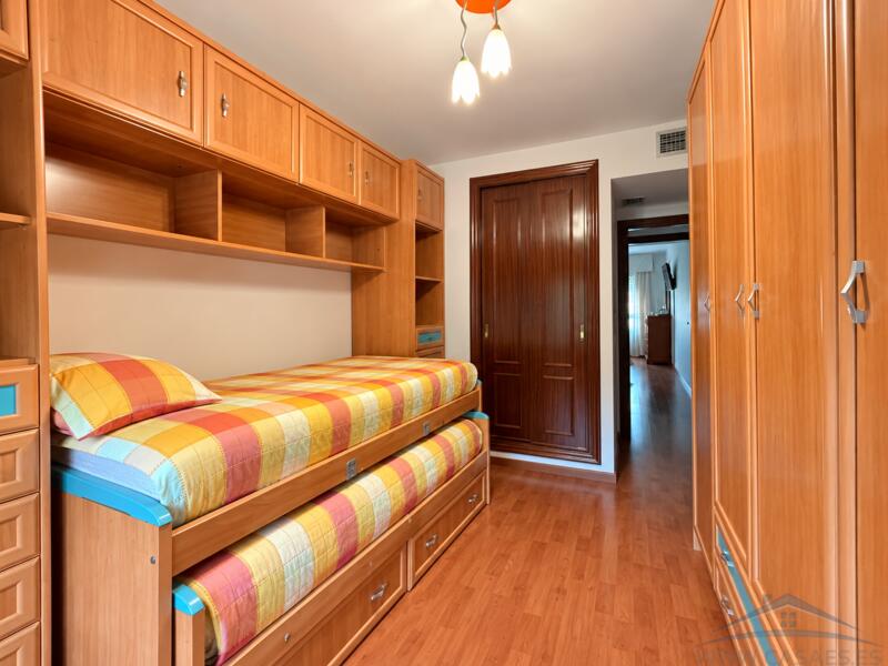 3 Cuarto Apartamento para alquiler a largo plazo