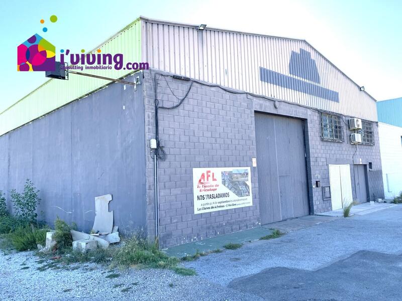 2 bedroom Commercial Property for sale