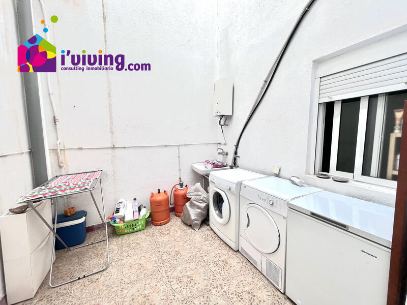 8 Cuarto Adosado en venta