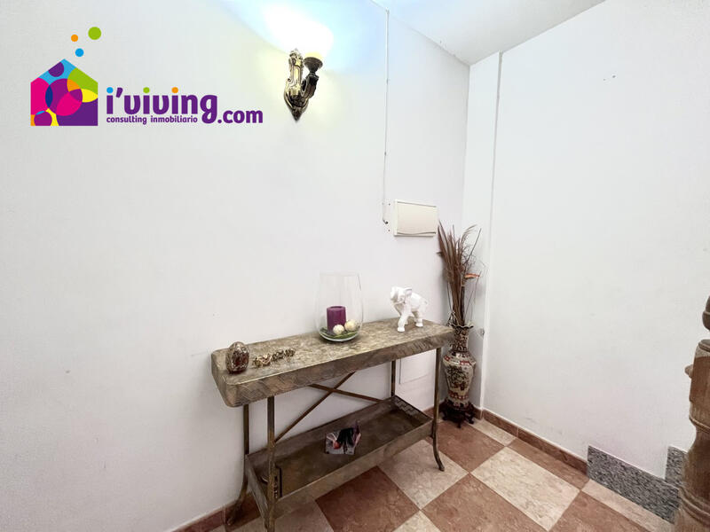 8 Cuarto Adosado en venta