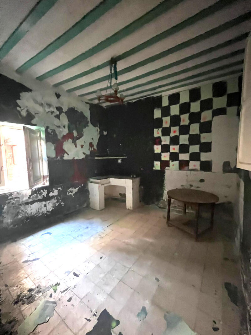 4 slaapkamer Gezinswoning Te koop