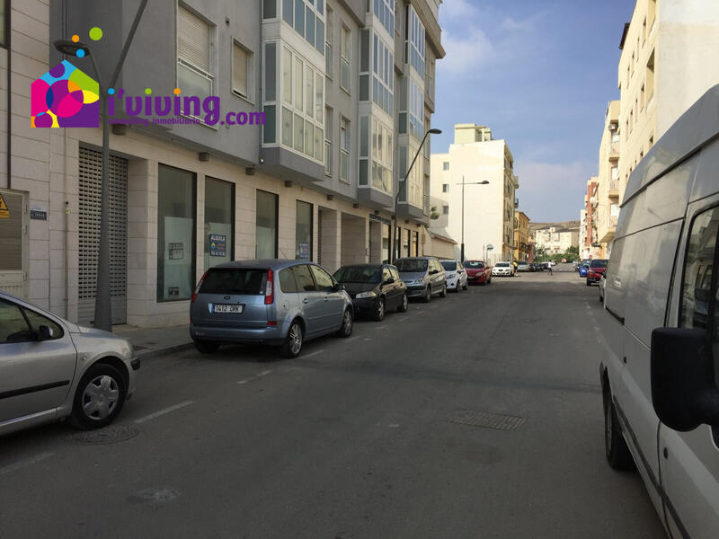 Local Comercial para alquiler a largo plazo