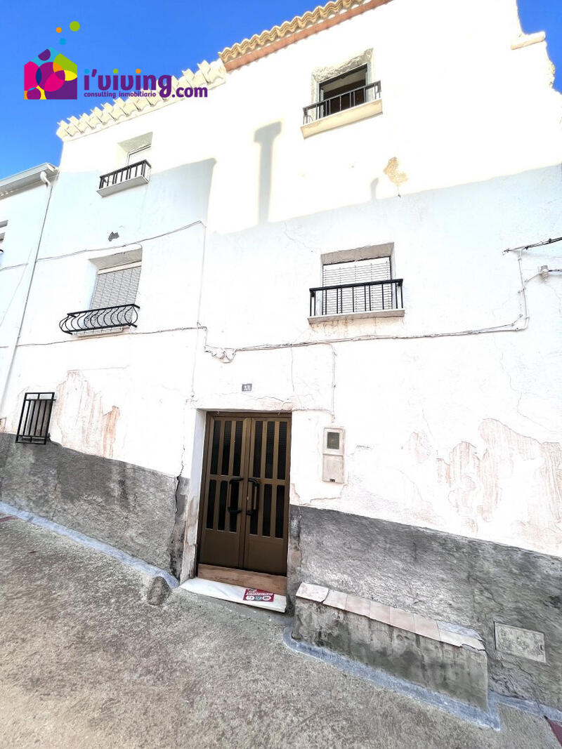 Byhus til salg i Somontin, Almería