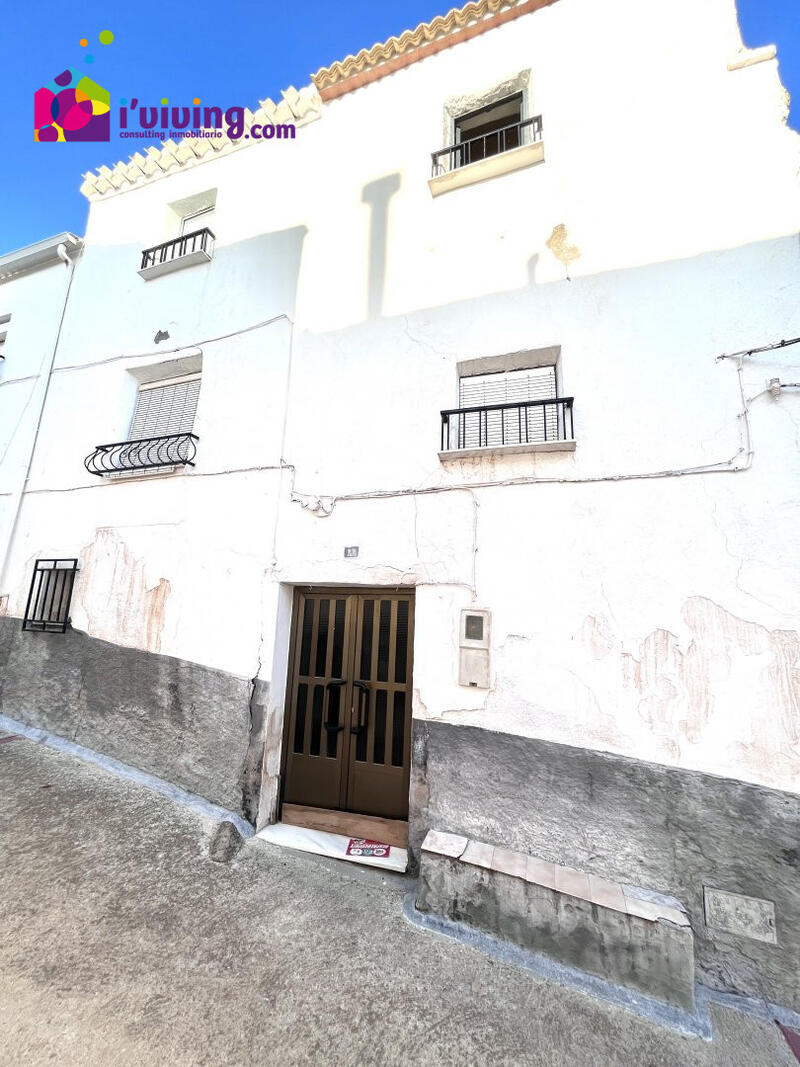 Townhouse for sale in Somontin, Almería