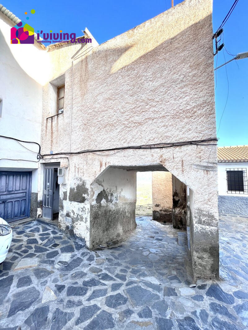 Townhouse for sale in Somontin, Almería