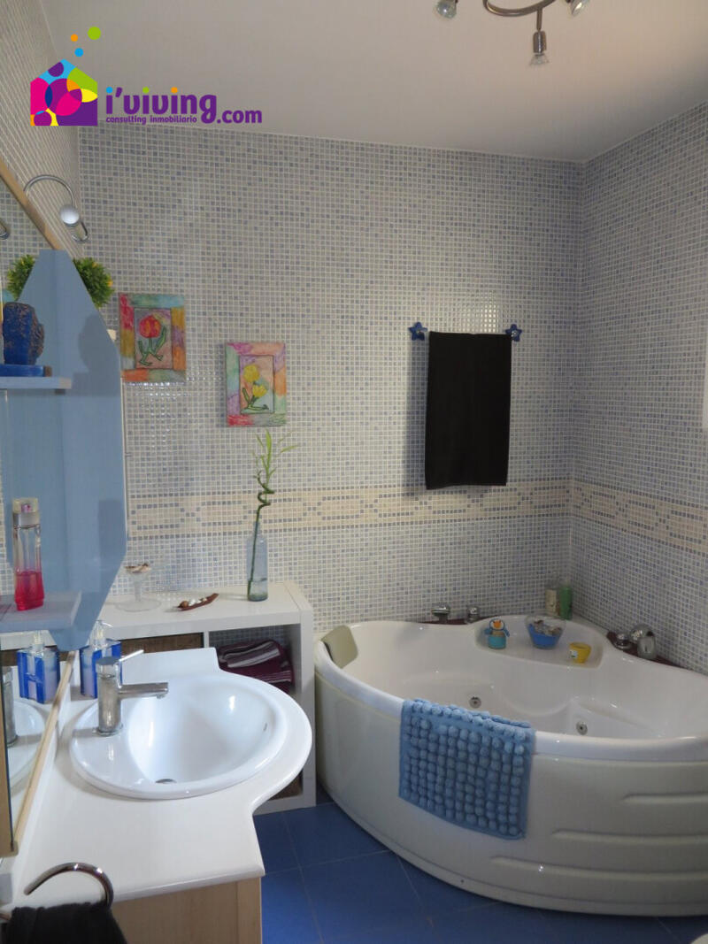 3 Schlafzimmer Duplex zu verkaufen