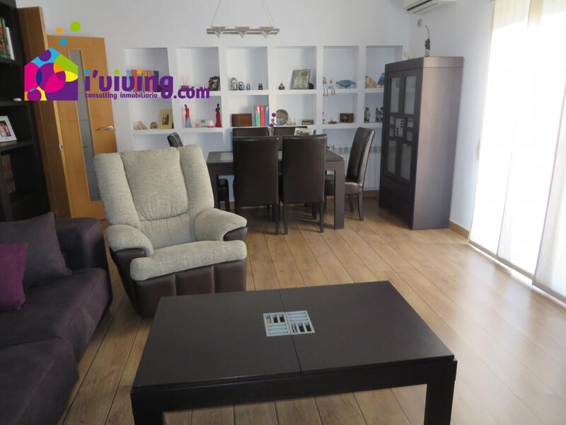 3 Schlafzimmer Duplex zu verkaufen