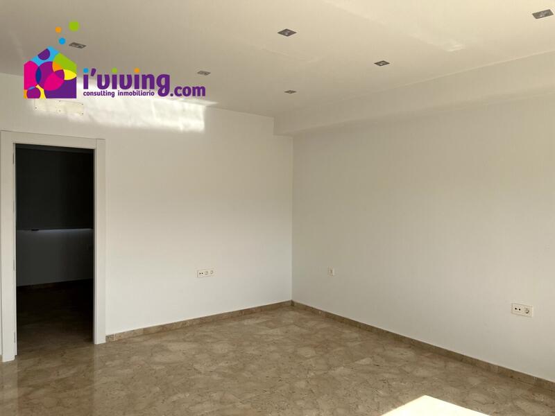 2 bedroom Apartment for Long Term Rent