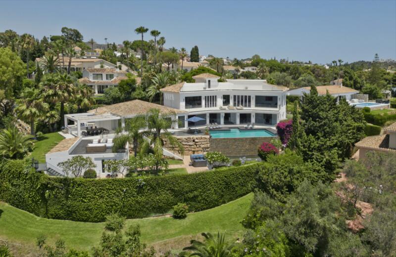 Villa til salg i Marbella, Málaga