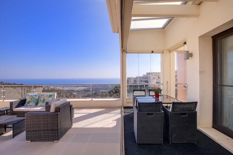 Apartment for sale in Marbella, Málaga