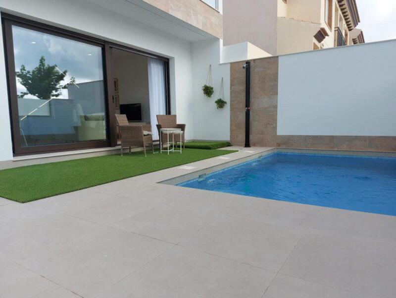 Villa til salg i San Pedro del Pinatar, Murcia