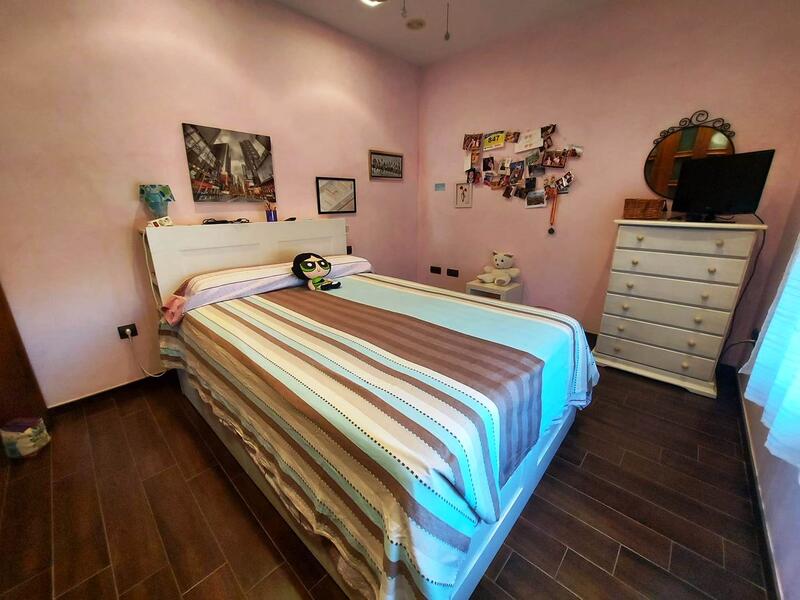 4 Schlafzimmer Villa zu verkaufen