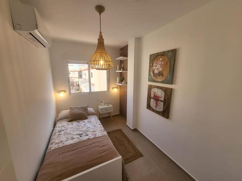 2 Cuarto Adosado en venta