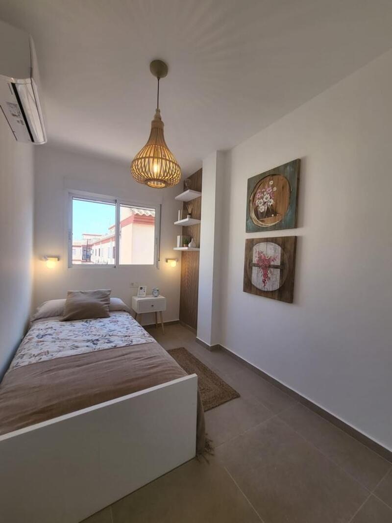 2 Cuarto Adosado en venta
