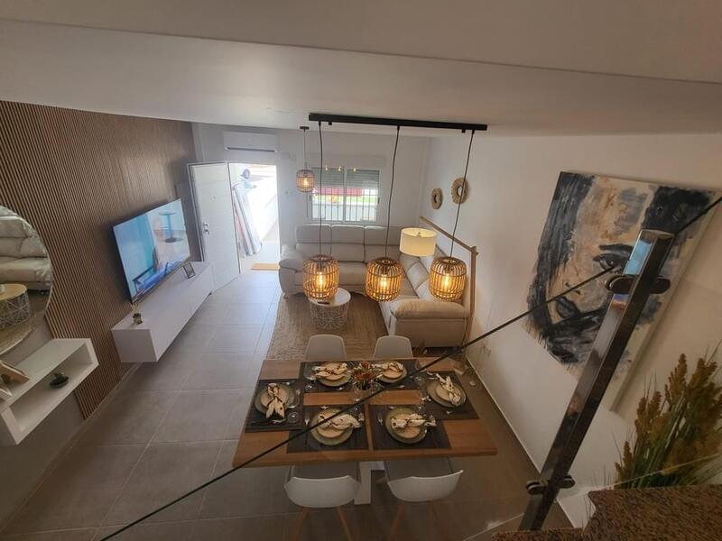 2 Cuarto Adosado en venta