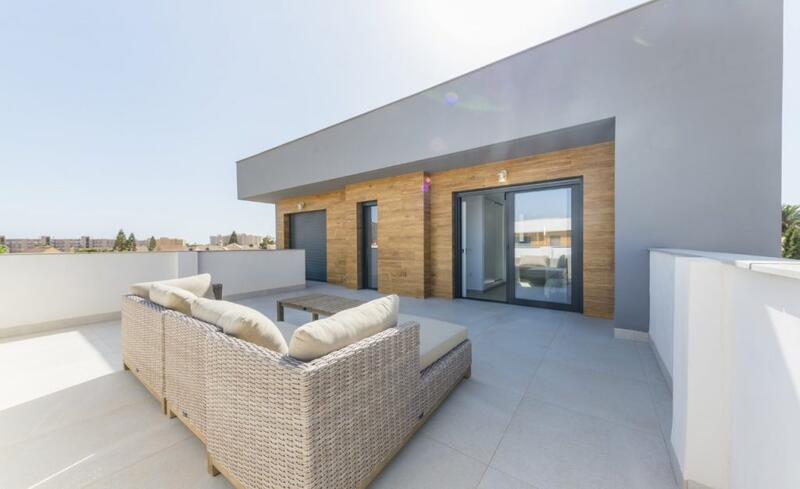 Villa til salgs i Playa Honda, Murcia