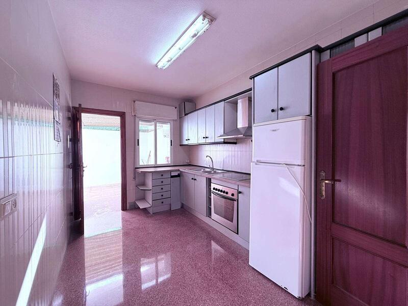 4 Cuarto Adosado en venta