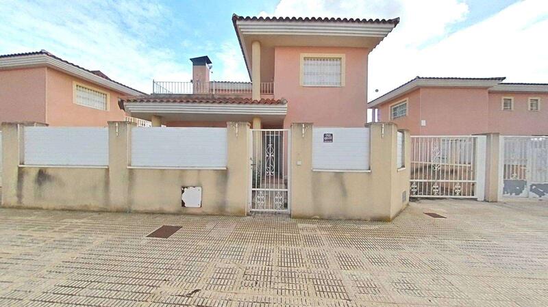Villa zu verkaufen in Los Alcazares, Murcia