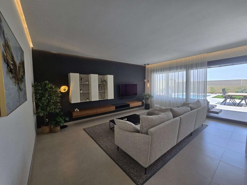 3 Cuarto Villa en venta