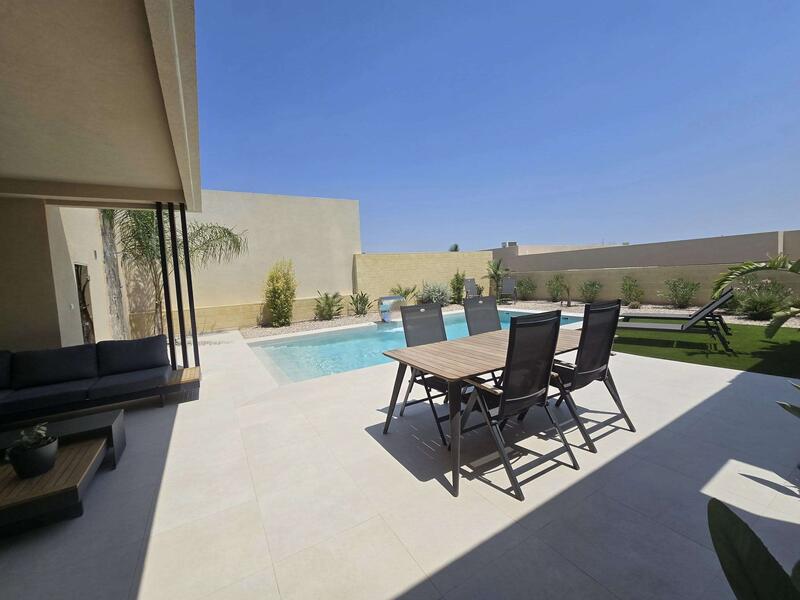 3 Cuarto Villa en venta