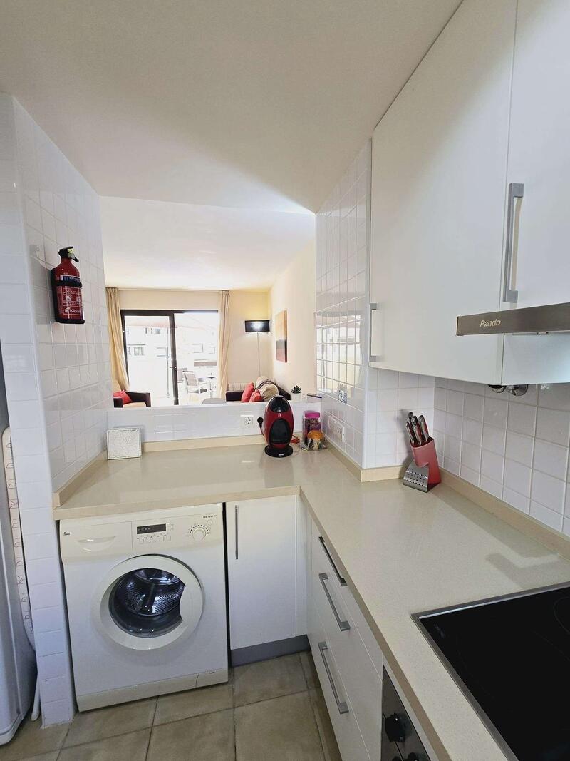 2 slaapkamer Appartement Te koop 2 slaapkamer Appartement Te koop