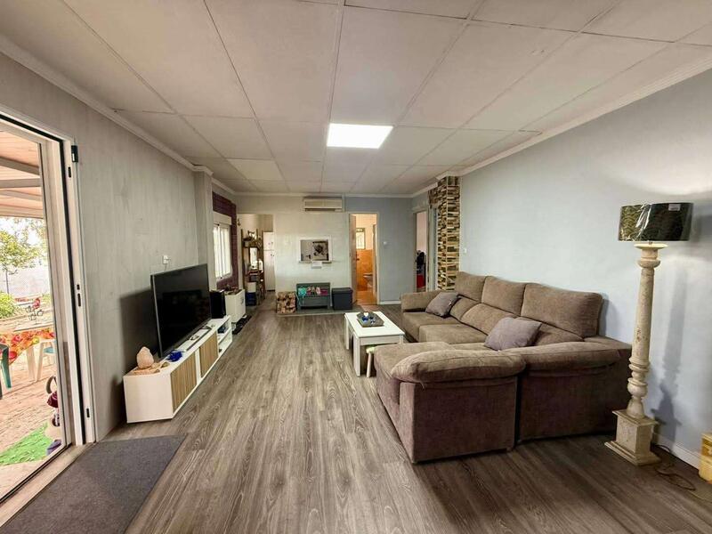 3 bedroom Country House for sale