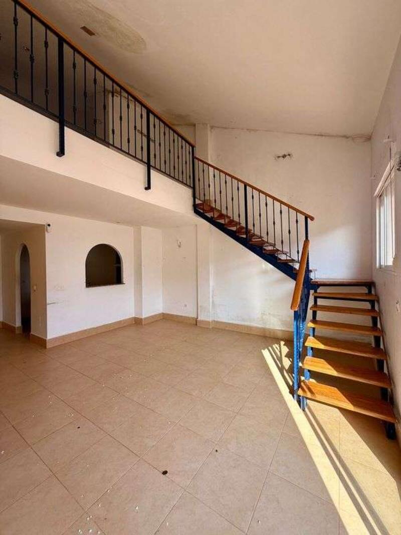 3 slaapkamer Appartement Te koop 3 slaapkamer Appartement Te koop