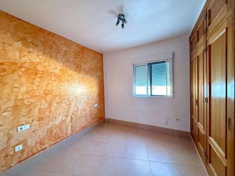 3 slaapkamer Appartement Te koop 3 slaapkamer Appartement Te koop