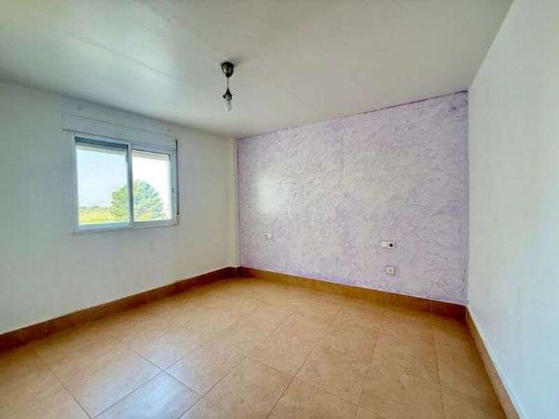 3 slaapkamer Appartement Te koop 3 slaapkamer Appartement Te koop