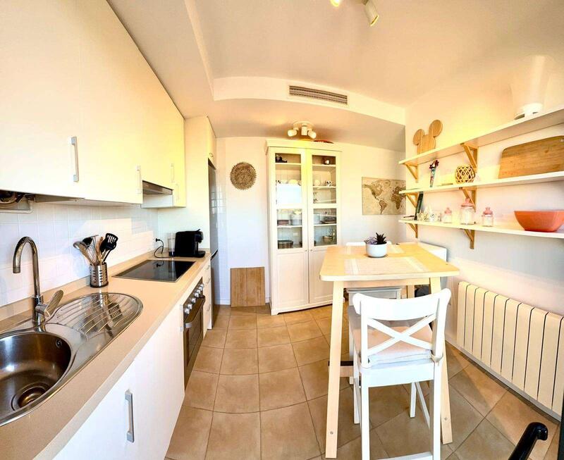 2 slaapkamer Appartement Te koop