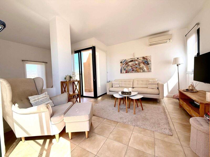 2 slaapkamer Appartement Te koop