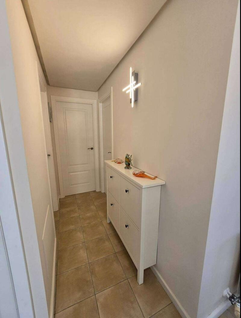 2 slaapkamer Appartement Te koop 2 slaapkamer Appartement Te koop