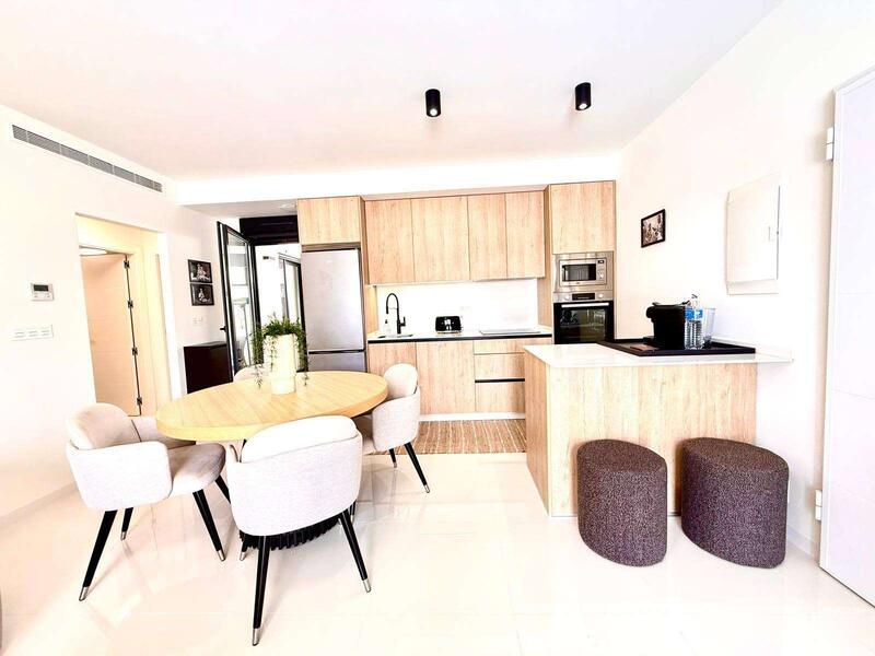2 Cuarto Villa en venta