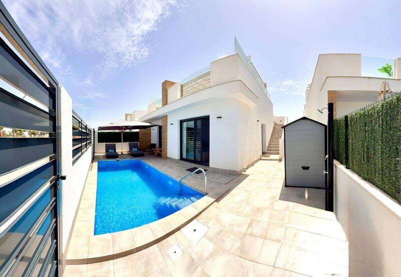 2 Cuarto Villa en venta